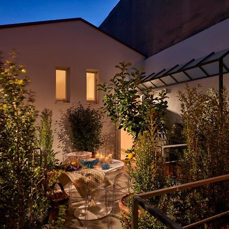 Right House - Indipendent In Characteristic Marina District Apartment Каляри Екстериор снимка