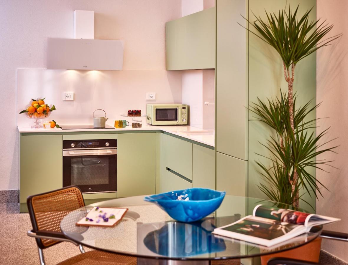 Right House - Indipendent In Characteristic Marina District Apartment Каляри Екстериор снимка