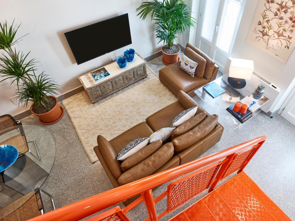 Right House - Indipendent In Characteristic Marina District Apartment Каляри Екстериор снимка