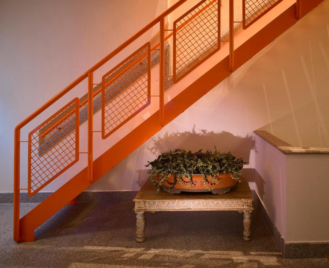 Right House - Indipendent In Characteristic Marina District Apartment Каляри Екстериор снимка