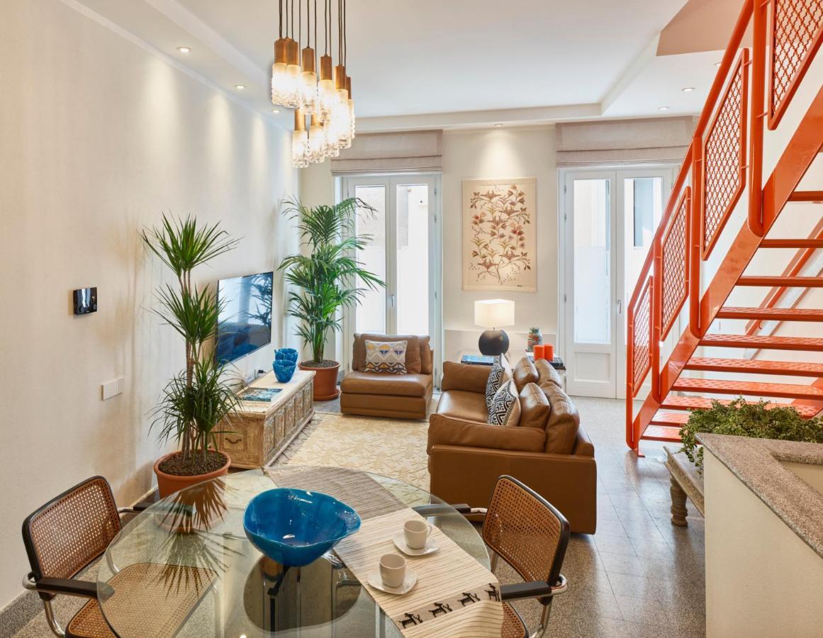 Right House - Indipendent In Characteristic Marina District Apartment Каляри Екстериор снимка