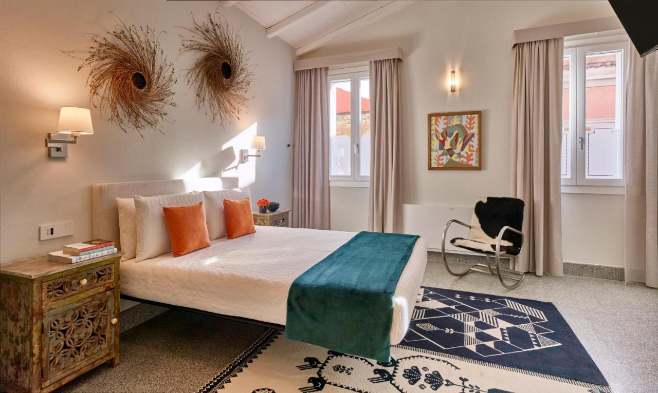 Right House - Indipendent In Characteristic Marina District Apartment Каляри Екстериор снимка
